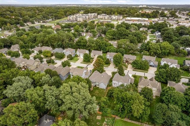 7326 Charles Street, Shawnee, KS 66216
