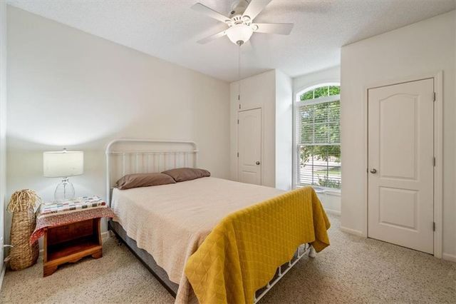7326 Charles Street, Shawnee, KS 66216