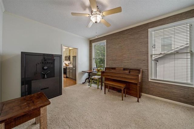 7326 Charles Street, Shawnee, KS 66216