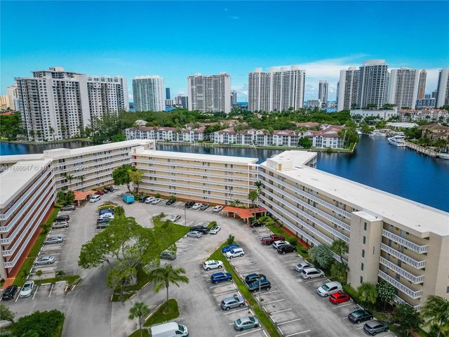 2980 Point East Dr D607, Aventura, FL 33160