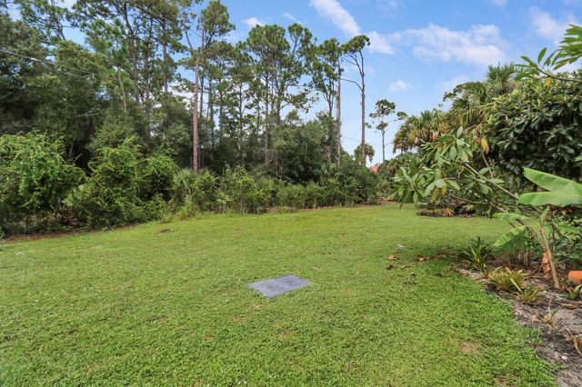 2999 Bent Pine Drive, Fort Pierce, FL 34951