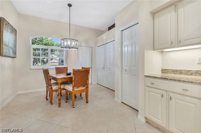 6713 Calumet DR 81, Naples, FL 34113
