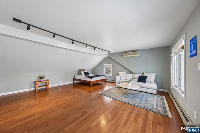 453 Fort Lee Road, Leonia, NJ 07605