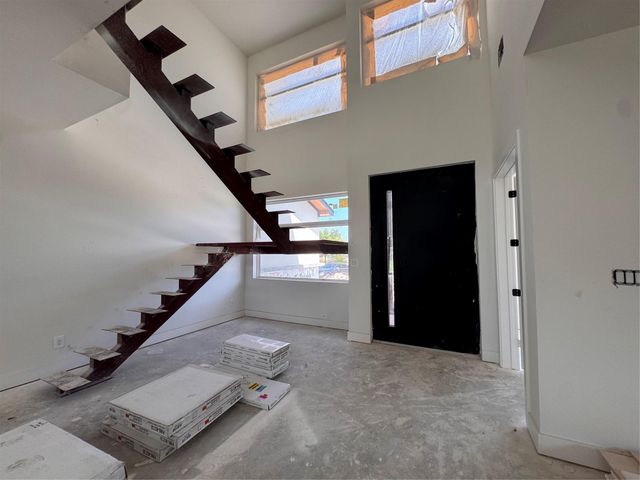 8005 Ridgeview Drive, Houston, TX 77055