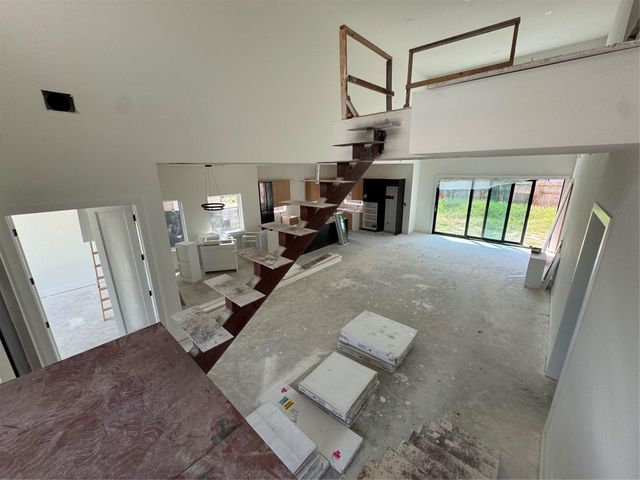 8005 Ridgeview Drive, Houston, TX 77055