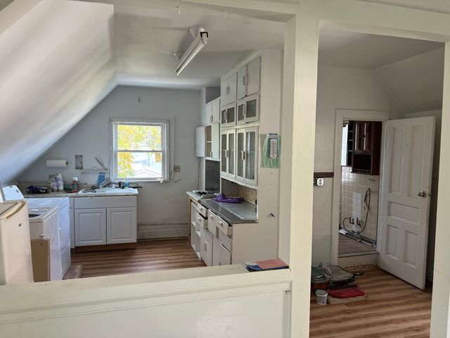 13150 S Houston Avenue, Chicago, IL 60633