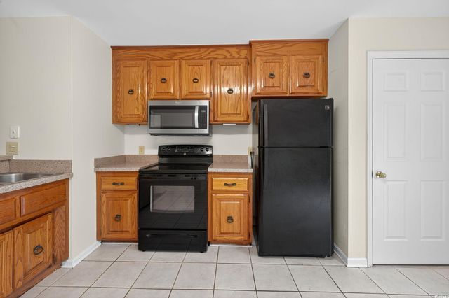709 26th Ave S Apt M, North Myrtle Beach, SC 29582