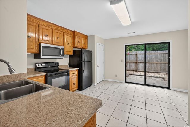 709 26th Ave S Apt M, North Myrtle Beach, SC 29582