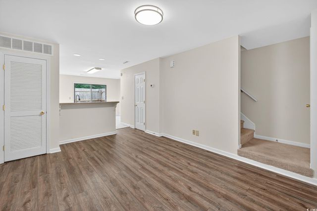 709 26th Ave S Apt M, North Myrtle Beach, SC 29582