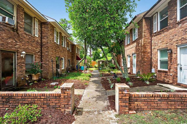 709 26th Ave S Apt M, North Myrtle Beach, SC 29582