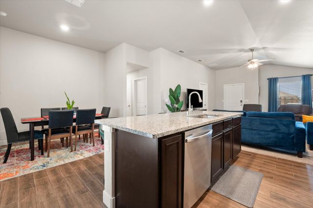 13816 Red Springs Avenue, Lubbock, TX 79423