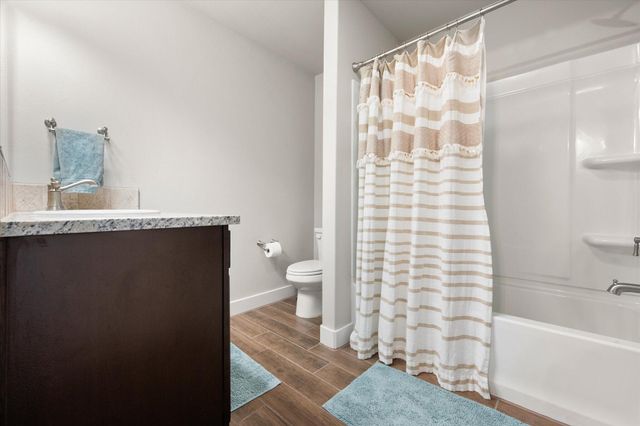 13816 Red Springs Avenue, Lubbock, TX 79423