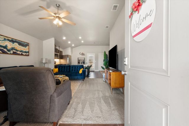 13816 Red Springs Avenue, Lubbock, TX 79423