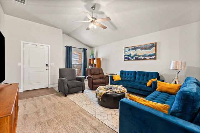 13816 Red Springs Avenue, Lubbock, TX 79423