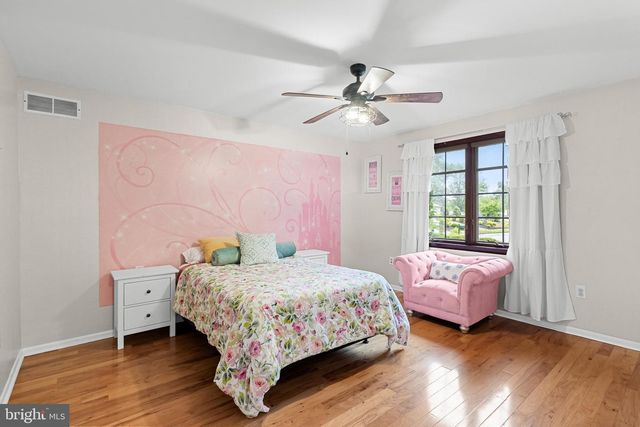 104 SONESTA CT, Sewell, NJ 08080