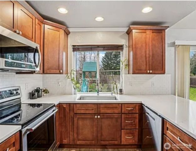 29428 85th Avenue Ct S, Roy, WA 98580