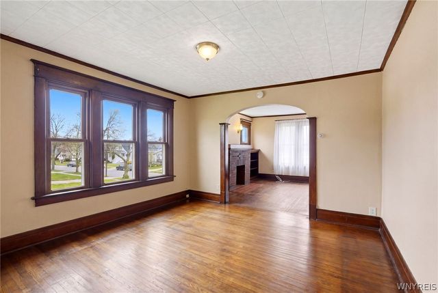 85 Carlyle Avenue, Buffalo, NY 14220