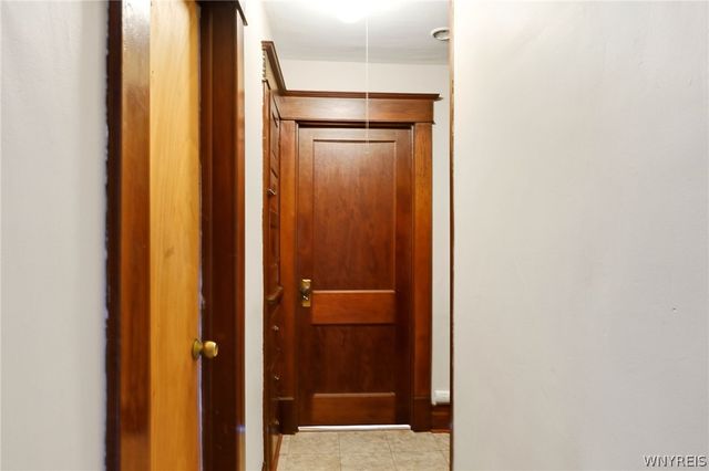 85 Carlyle Avenue, Buffalo, NY 14220