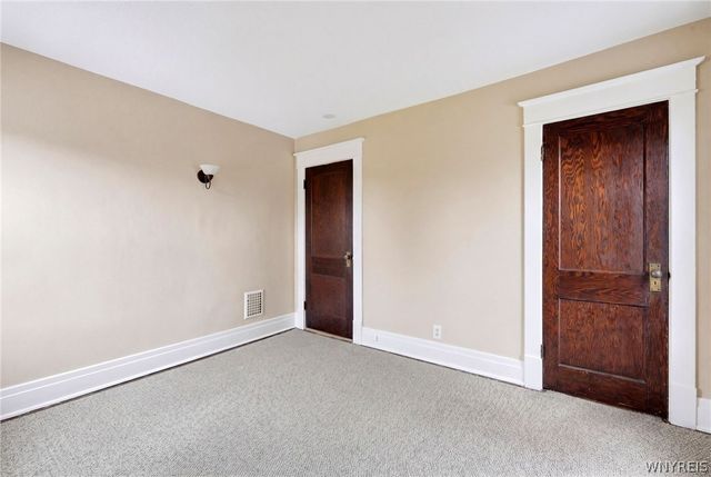 85 Carlyle Avenue, Buffalo, NY 14220