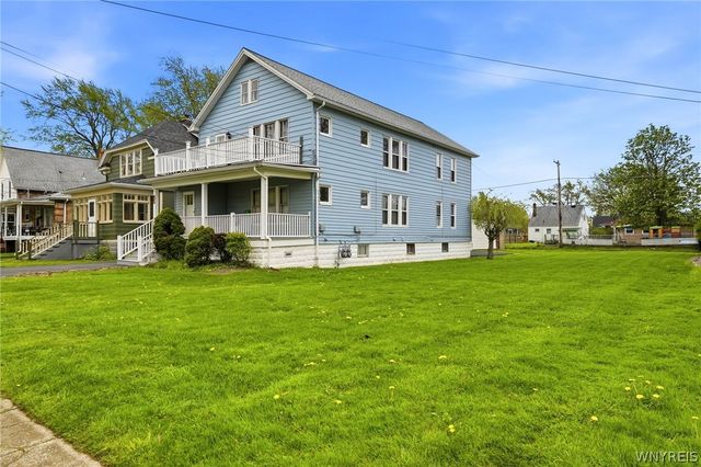 85 Carlyle Avenue, Buffalo, NY 14220