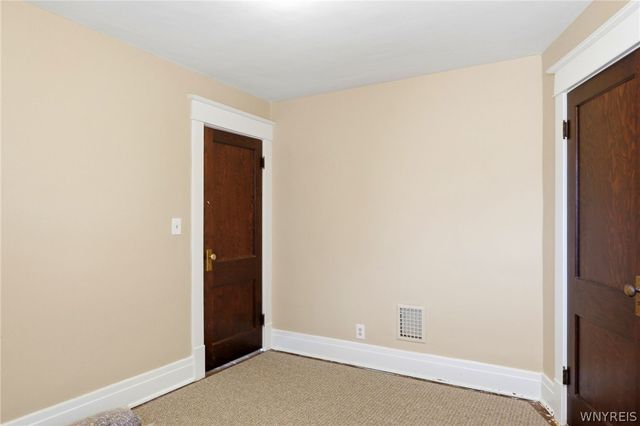 85 Carlyle Avenue, Buffalo, NY 14220