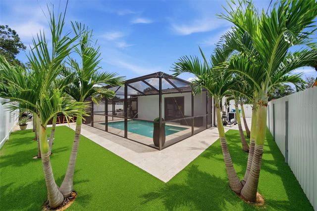 6013 45TH AVENUE N, Kenneth City, FL 33709