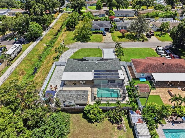 6013 45TH AVENUE N, Kenneth City, FL 33709