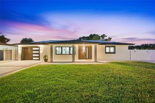 6013 45TH AVENUE N, Kenneth City, FL 33709