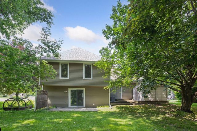 14170 Westridge Drive, Eden Prairie, MN 55347
