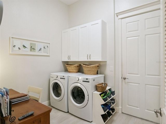 20538 QUEEN ALEXANDRA DRIVE, Leesburg, FL 34748
