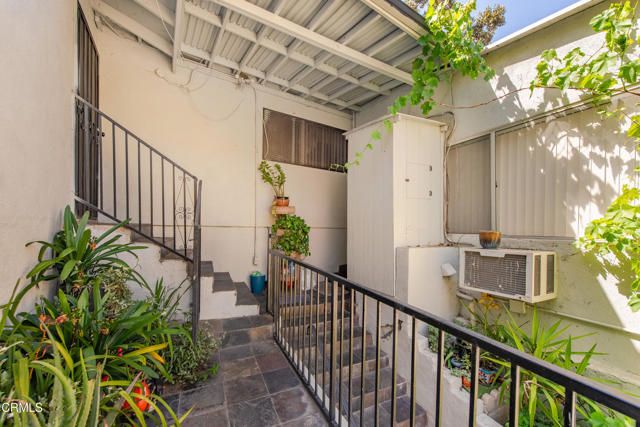 3550 The Paseo, Los Angeles, CA 90065