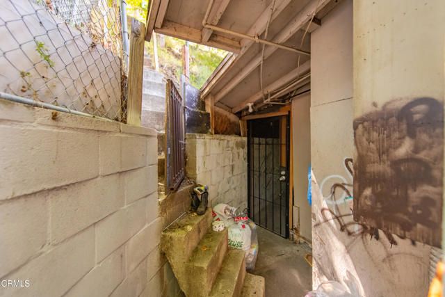 3550 The Paseo, Los Angeles, CA 90065