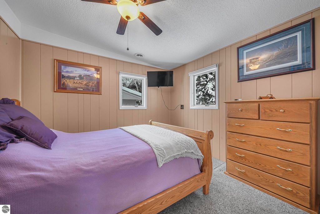 Image 22 of property listing at 224 W Lake Drive, Cadillac, MI 49601