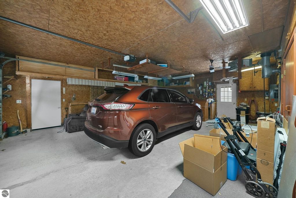 Image 26 of property listing at 224 W Lake Drive, Cadillac, MI 49601