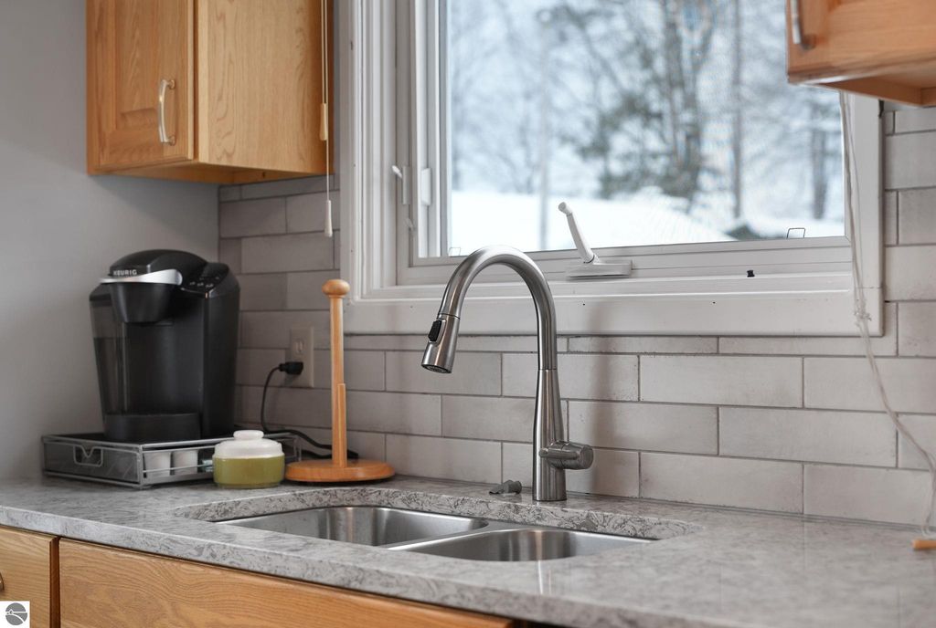 Image 6 of property listing at 224 W Lake Drive, Cadillac, MI 49601