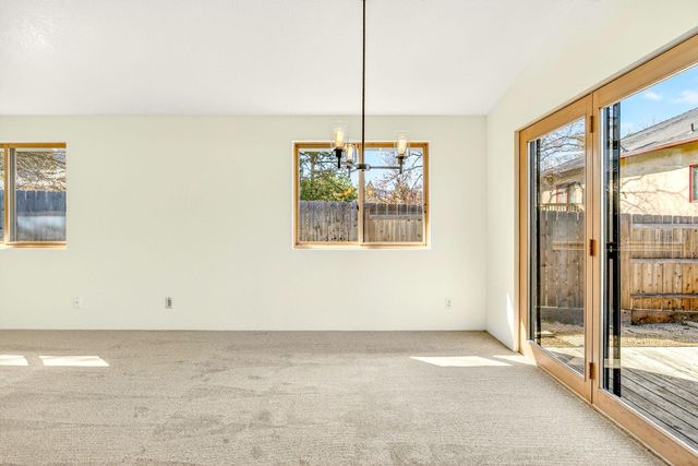 239 E Hersey Street, Ashland, OR 97520