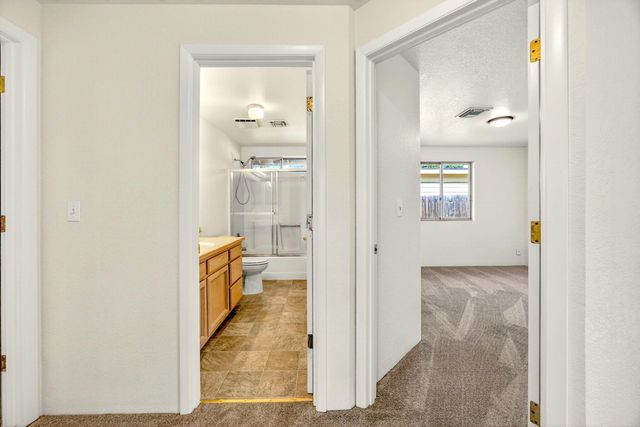 239 E Hersey Street, Ashland, OR 97520