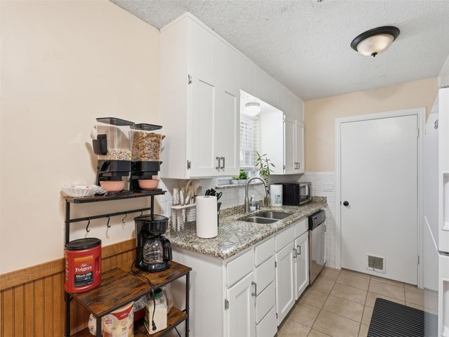 6100 Melody Lane, Watauga, TX 76148