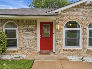 6100 Melody Lane, Watauga, TX 76148