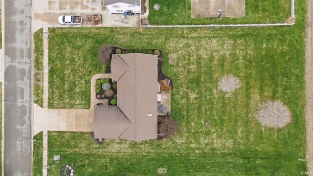 123 Hopkins Court, Tipton, IN 46072