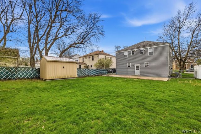 955 Beach Road, Cheektowaga, NY 14225