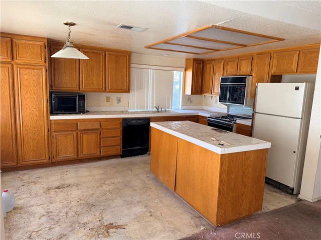 110 Sandpoint, Riverside, CA 92506