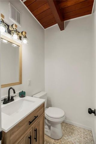 11120 E 35th Terrace, Independence, MO 64052