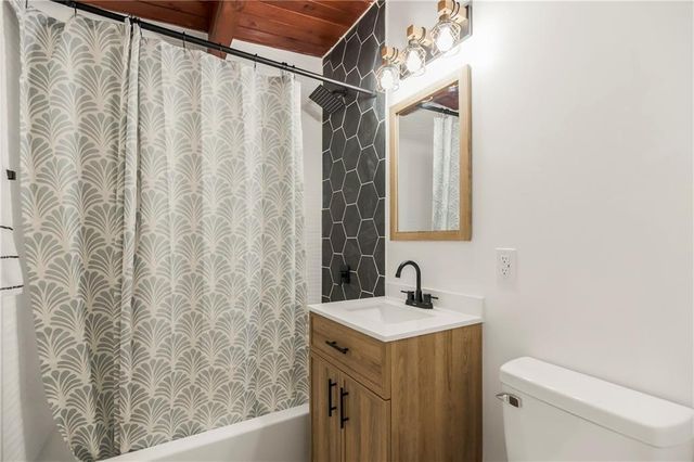11120 E 35th Terrace, Independence, MO 64052