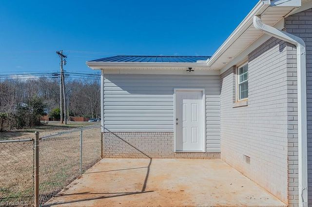 8915 Linwood Southmont Road, Lexington, NC 27292