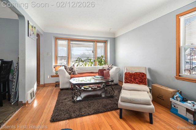 23306 Tireman Street, Dearborn Heights, MI 48127