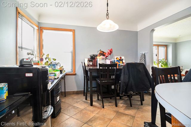 23306 Tireman Street, Dearborn Heights, MI 48127