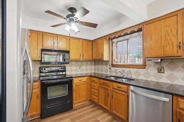 3155 Griggsview Court, Columbus, OH 43221
