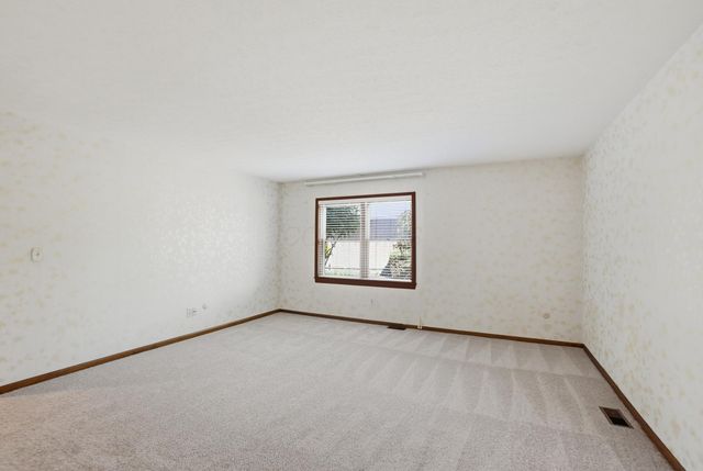 3155 Griggsview Court, Columbus, OH 43221