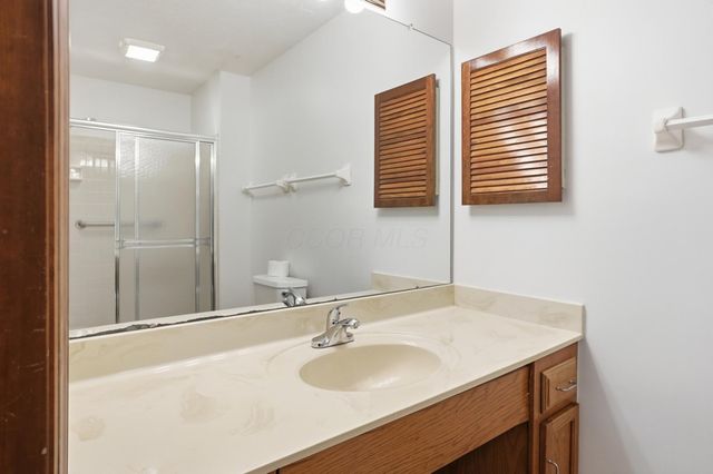 3155 Griggsview Court, Columbus, OH 43221